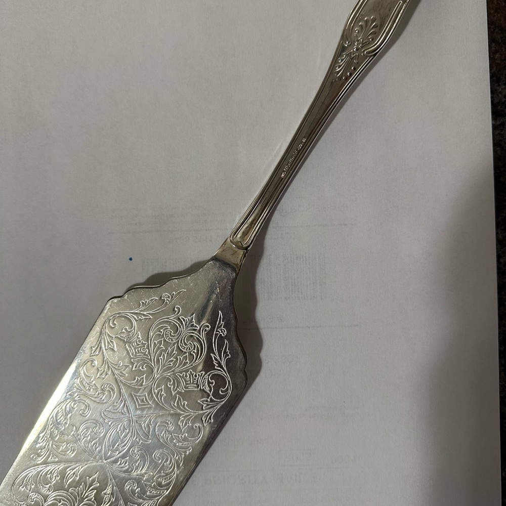 Sheffield Silver Co. silver plated cake server.
